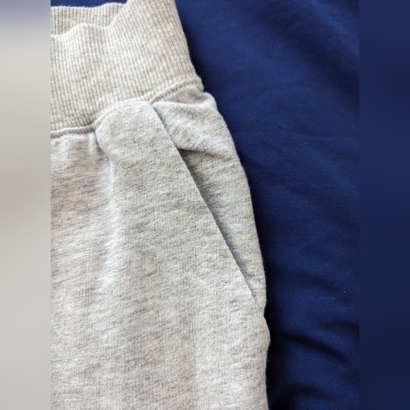 NWT Aerie Gray sweatpants loungewear cute bow detail with cuffed leg size small - Picture 3 of 8